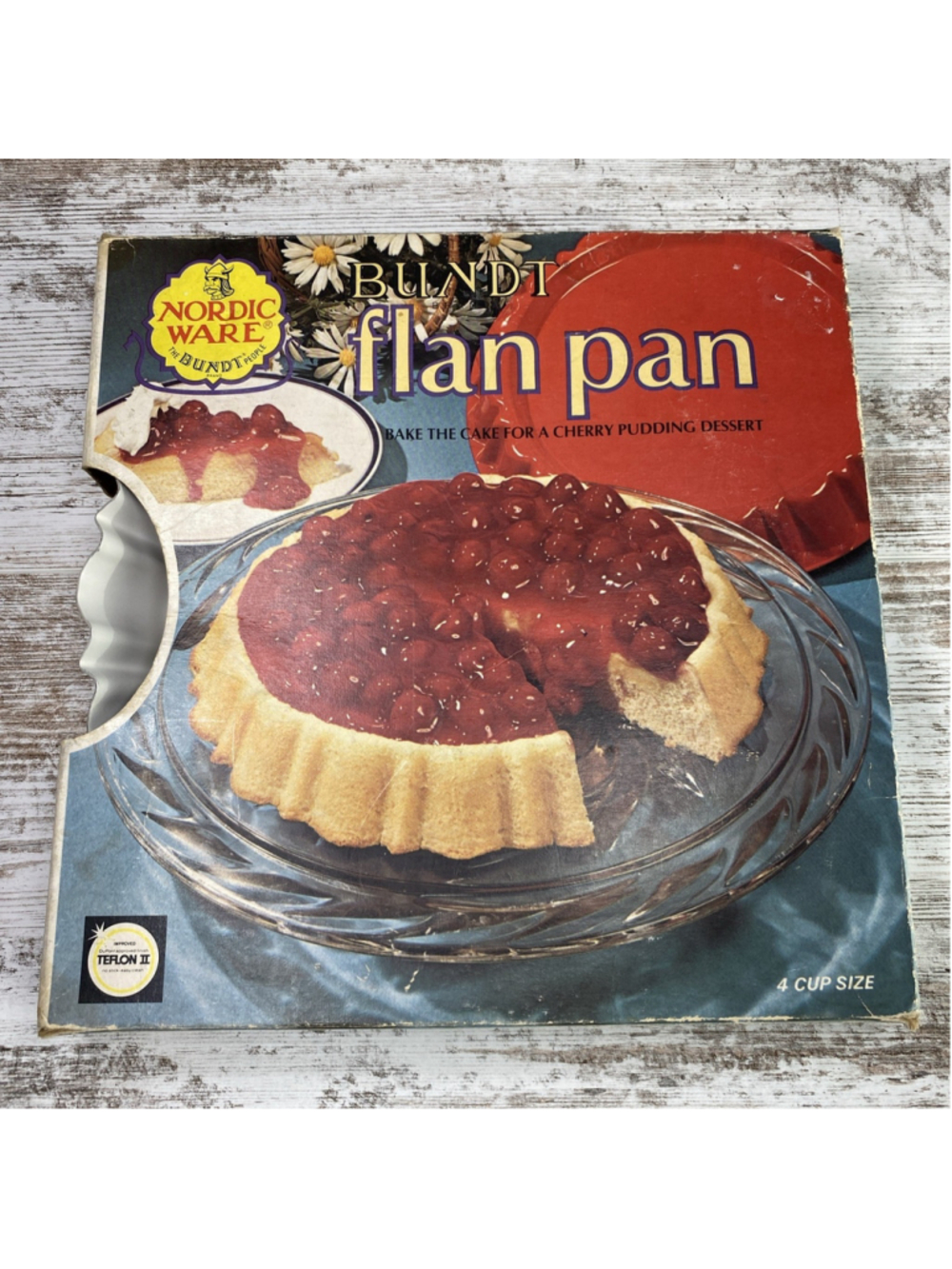 Vintage Nordic Ware Harvest Yellow Flan Pan 4 Cup Bundt w/ Original Box